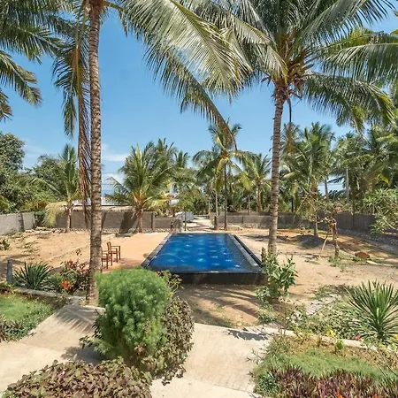Sari Garden Cottage